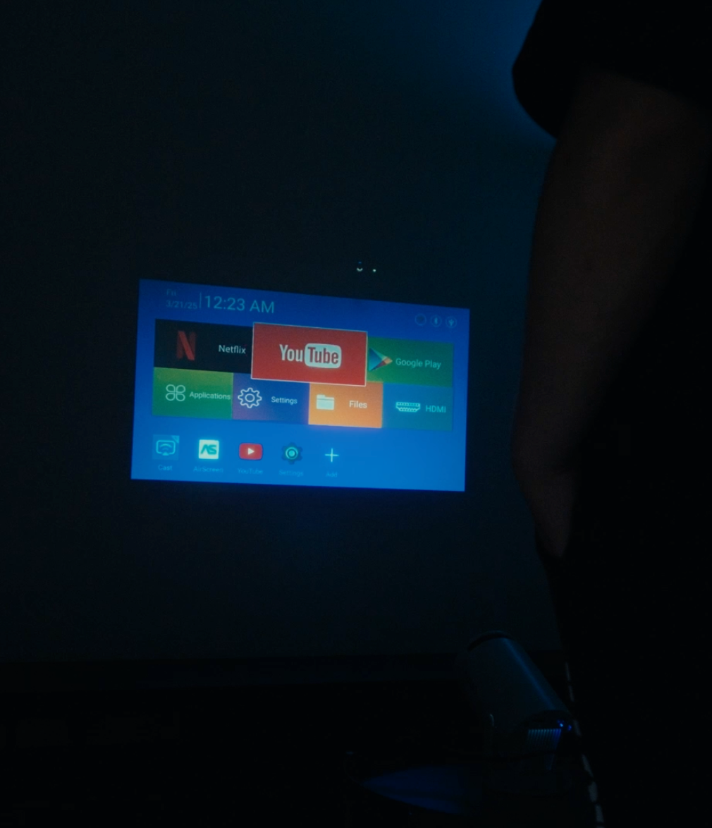 Sumo Vision Mini Projector – HD 720p & 4K Input Support
